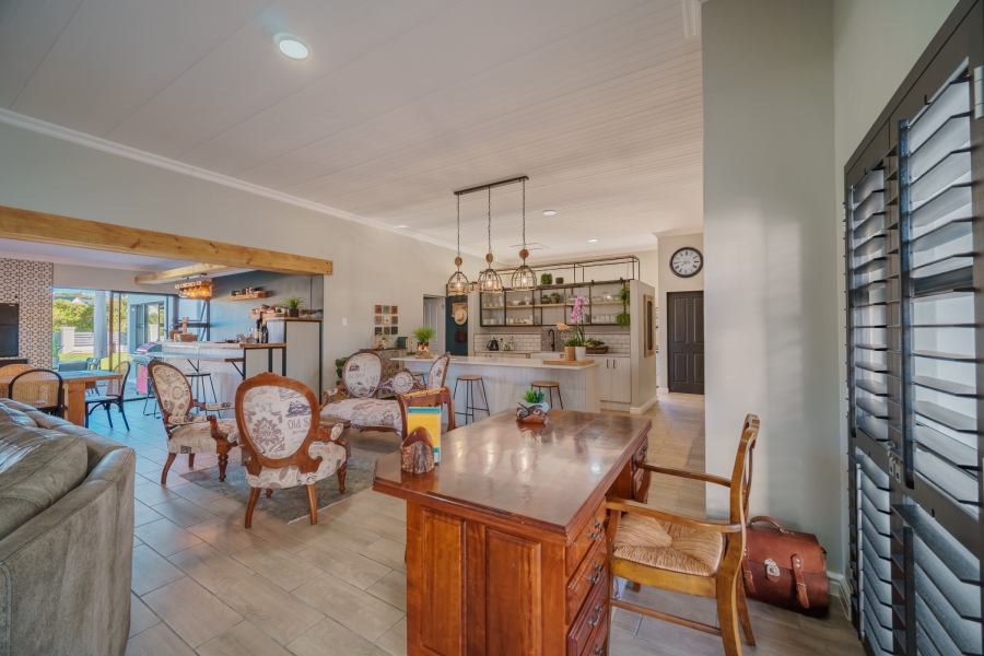 4 Bedroom Property for Sale in St Francis Links Eastern Cape